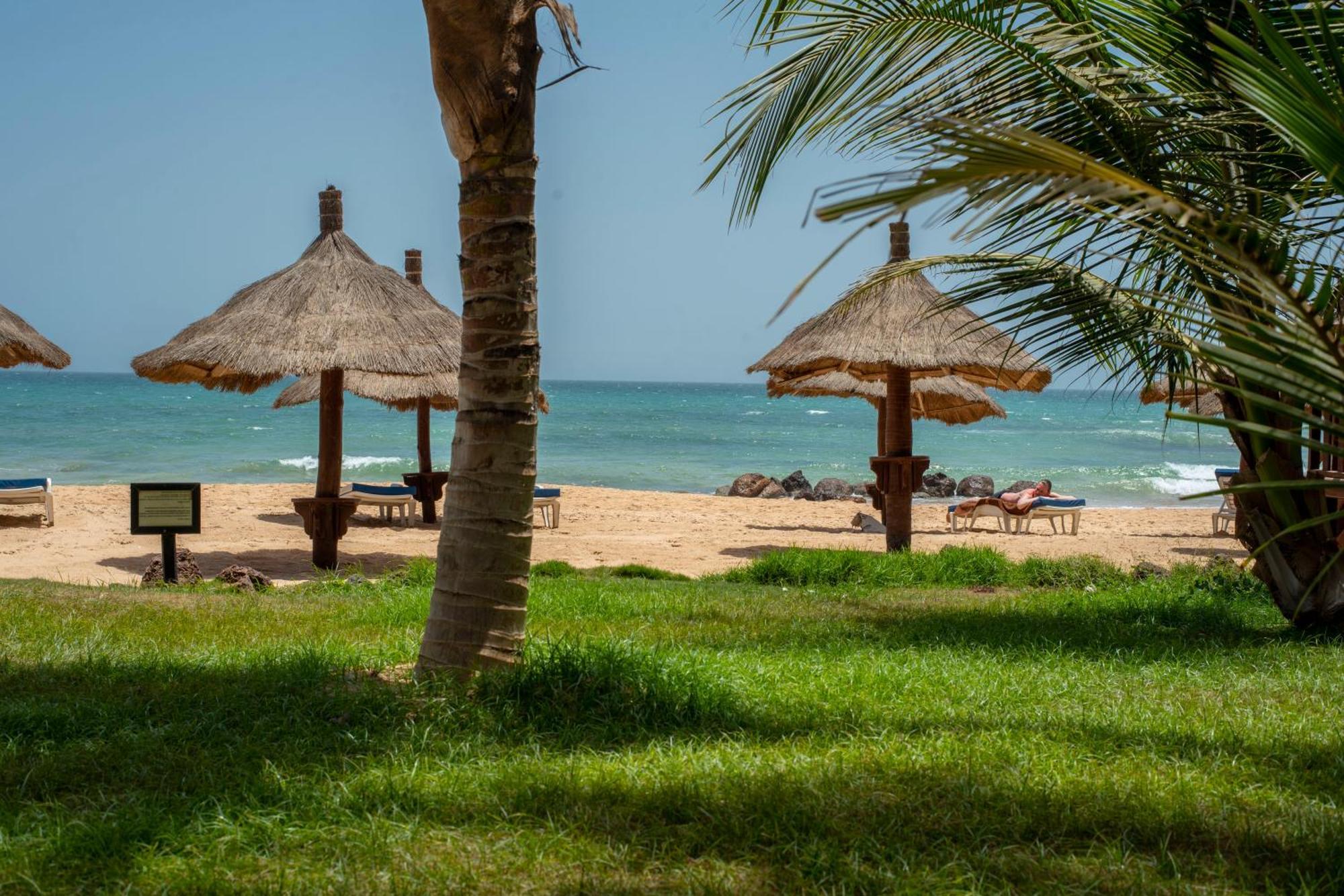 Royal Horizon Baobab Hotel Somone Bagian luar foto